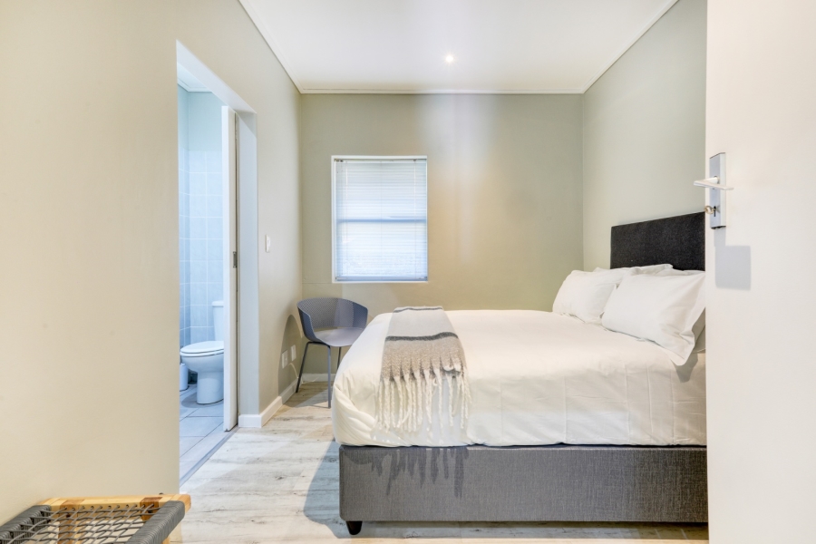 To Let 5 Bedroom Property for Rent in Camps Bay Western Cape